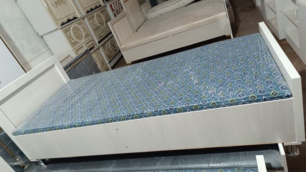 Мебель для спални диван