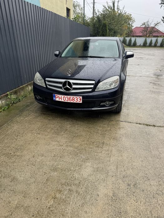 De vanzare Mercedes C200