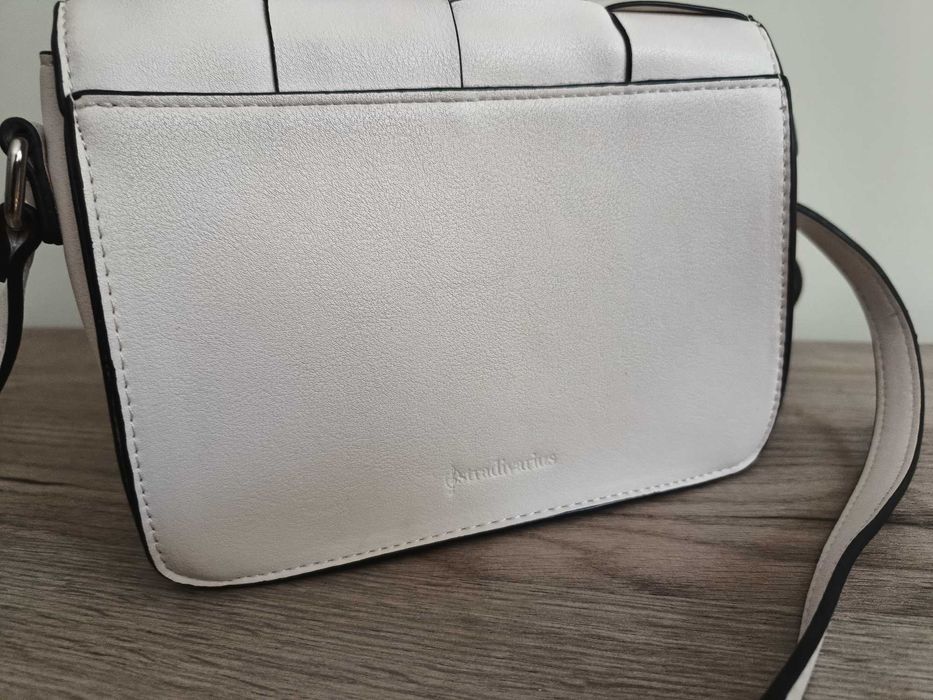 Дамски Чанти Mohito, Reserved, Bershka, Stradivarius, Други