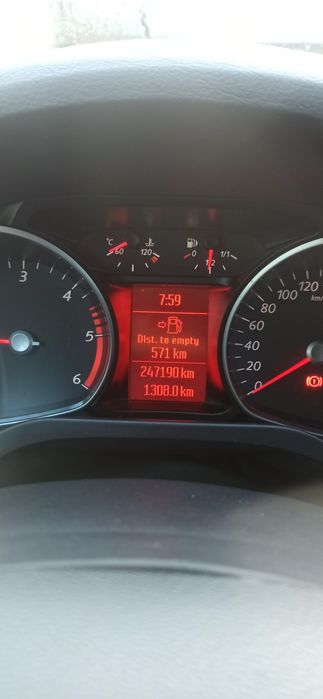 Se vinde Ford S-max