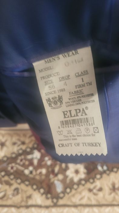 Продам кастюм новый хорошем состаяние от вренда турцый