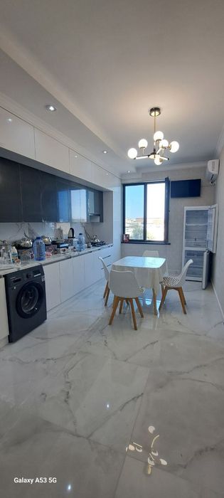 Квартира 4 хонали 105кв Бухара ситида жойлашган