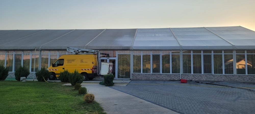 Curățare panouri solare, fațade, geamuri + Toaletare pomi