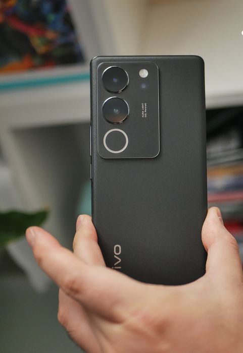 VIVO Y29 16/256.