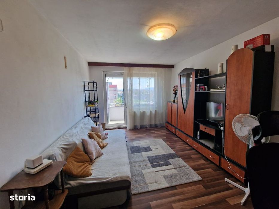 Apartament cu trei camere, B-dul Victoriei, Central
