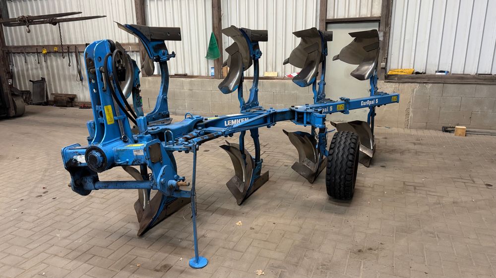 Lemken Europal 5 John Deere, Case Puma, Belarus