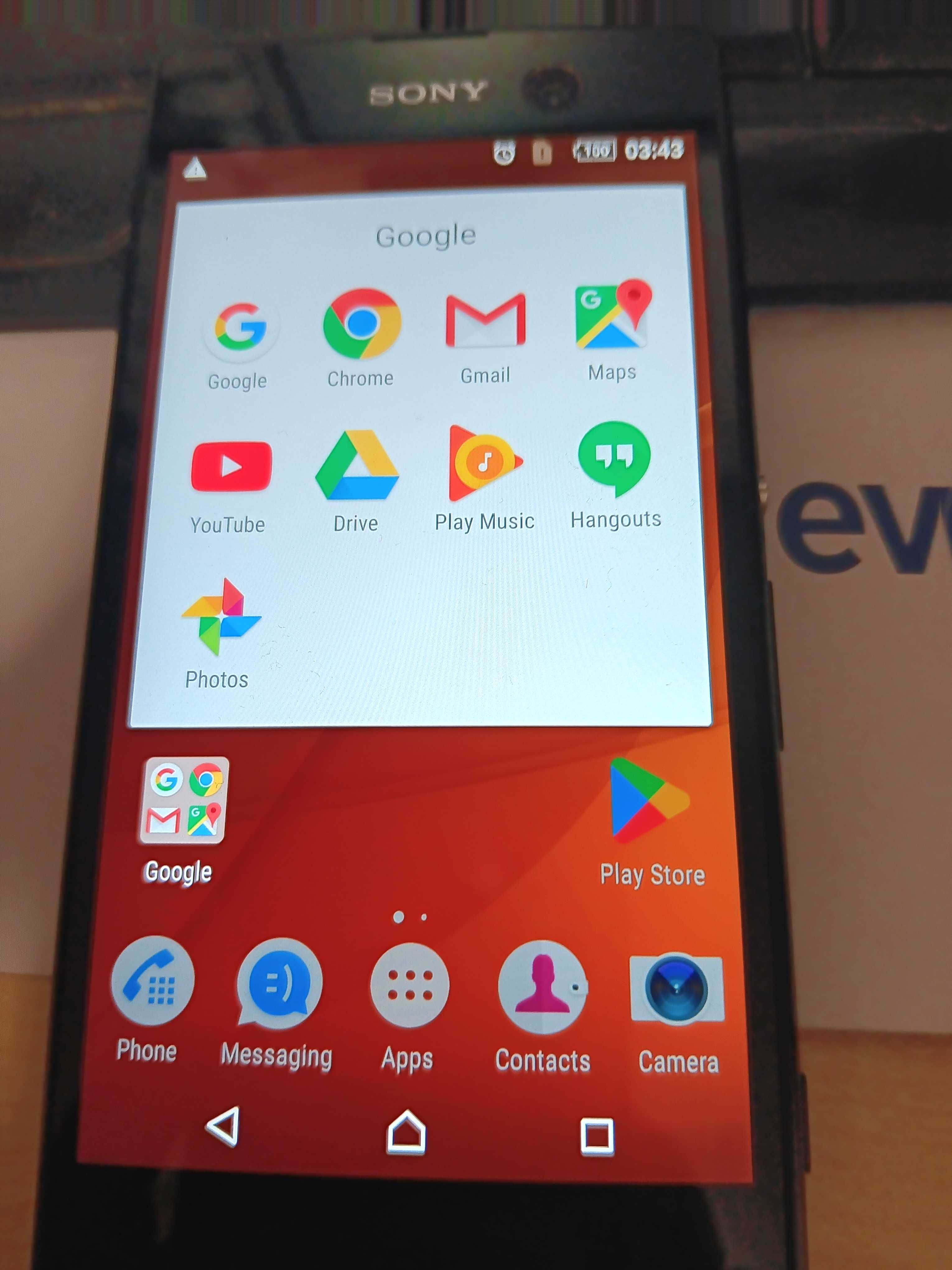 Телефон Sony XPeria