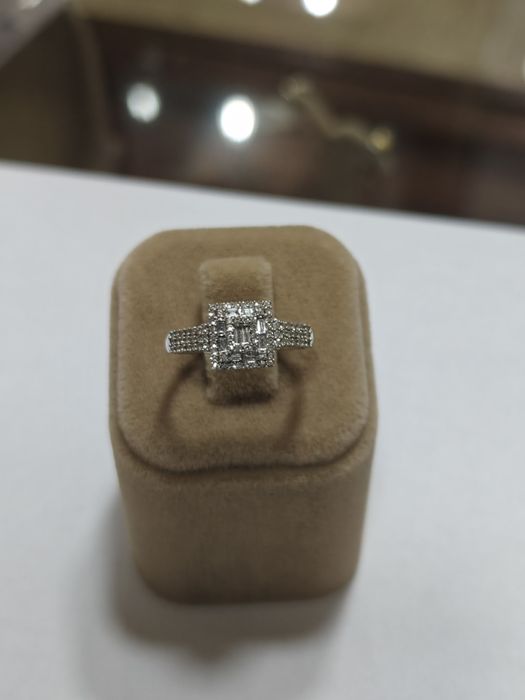 Inel aur 14k 2.86gr cu diamante naturale 0.35ct(r)