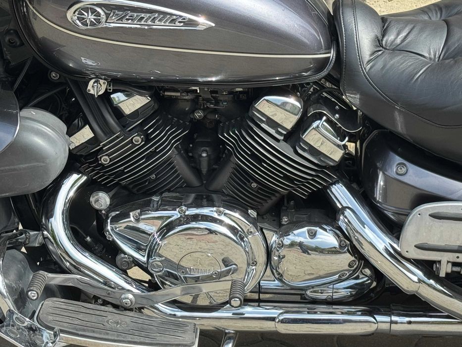 Yamaha XVZ 1300 Royal Star Venture