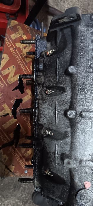 Глава за 2.0 TDI помпа дюза