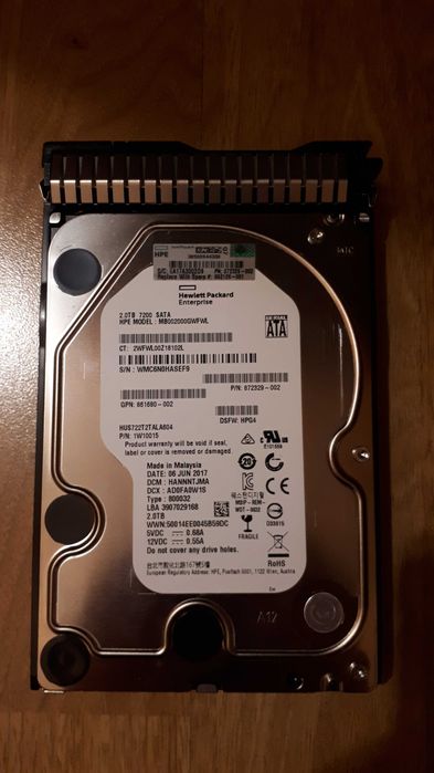 Серверный диск HPE 2TB SATA Model# MB002000GWFWL