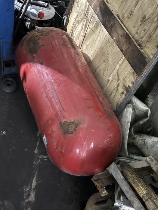 Срочно. Газ Метан 3 поколение, 100, полный комплект, хорошее состояние