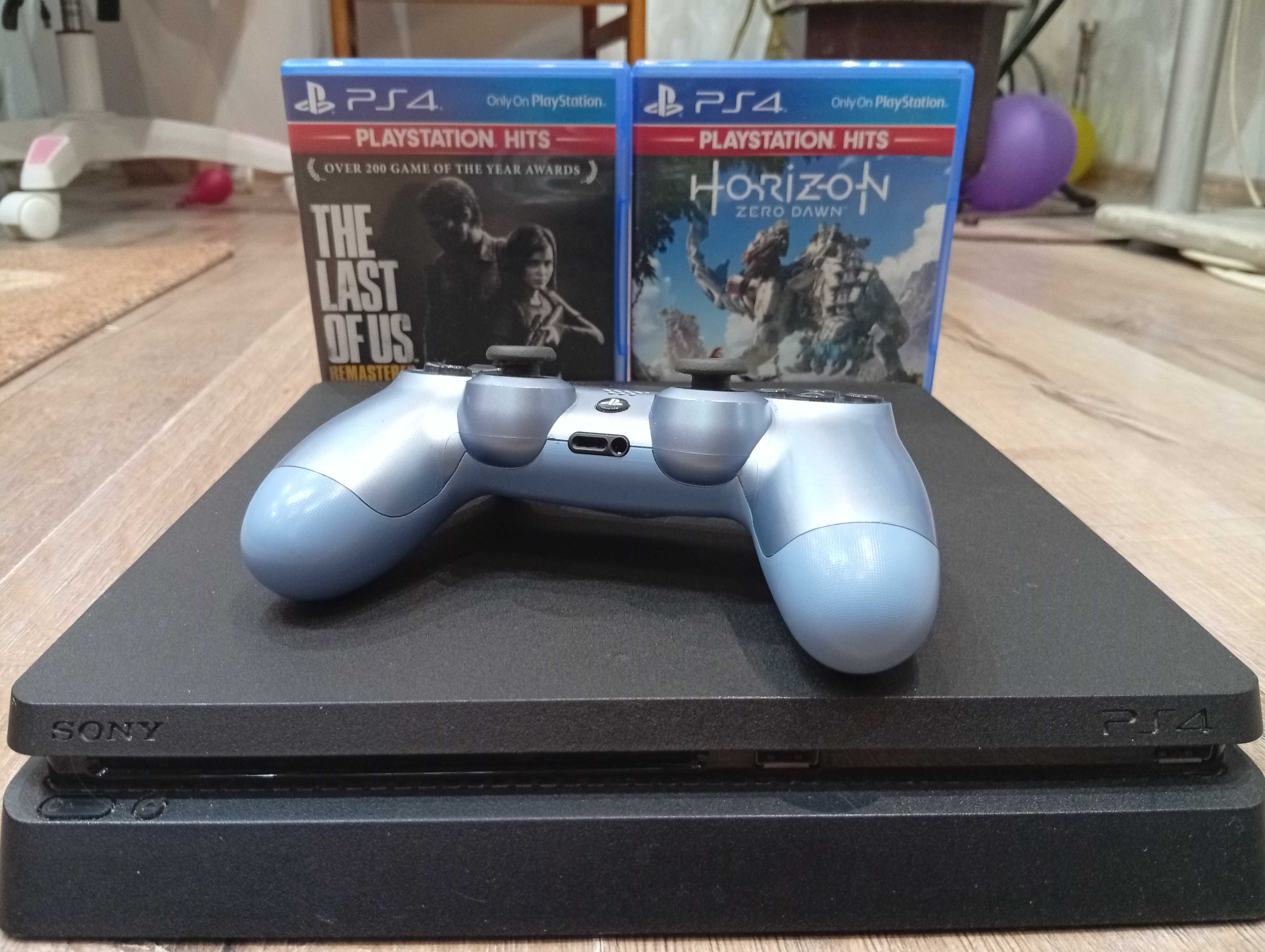 Playstation 4 1тб slim + 2 игри