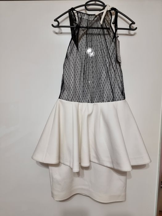 Коктейлна  рокля