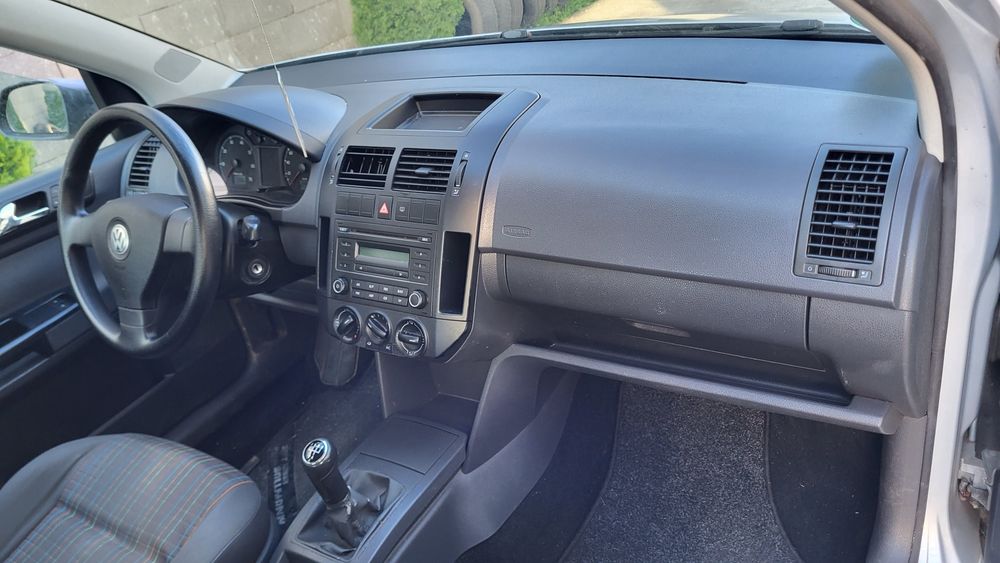 Volkswagen Polo din 2008 1,2 12 v euro 4 cu climatic
