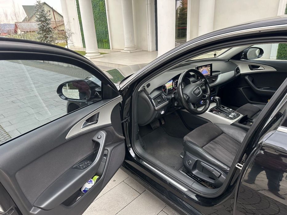 Audi A6 C7 Facelift 2.0TDI 2016.04 Distronic/line assist/apple carplay