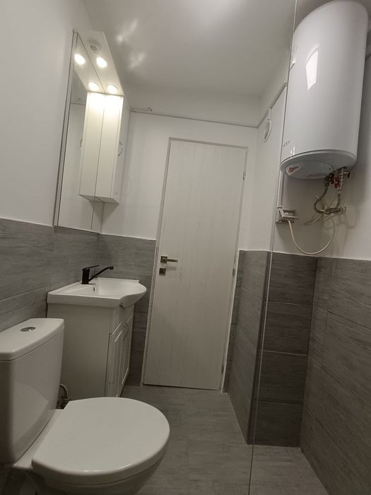 Apartament cu o camera/garsoniera, renovat