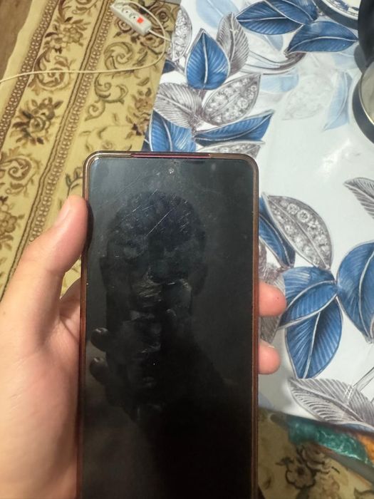 Продаю телефон iqoo neo 9