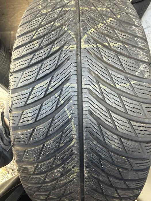 215/55/18 Michelin 4 бр
