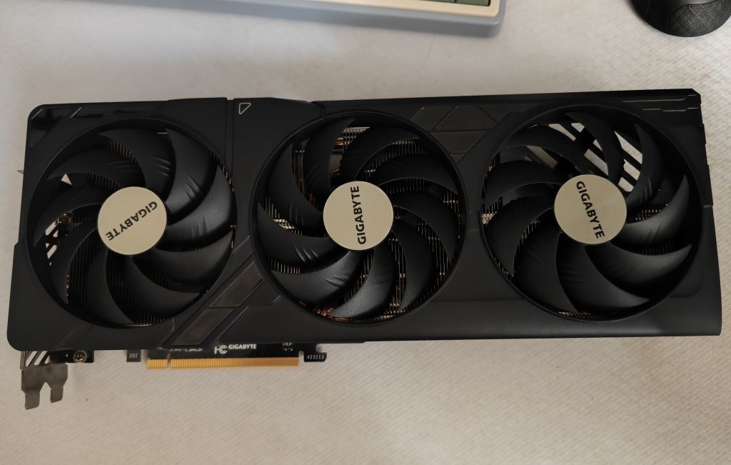 RTX 4080 Super Gigabyte Windforce V2