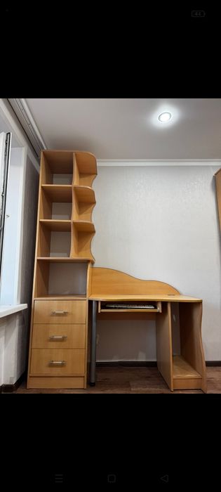 Продам мебель в хорошем состояние .