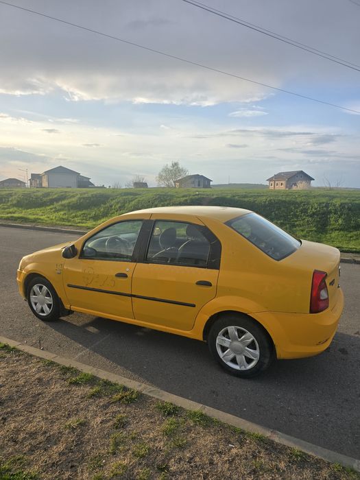 Logan 1.4 benzina/ GPL 800 euro