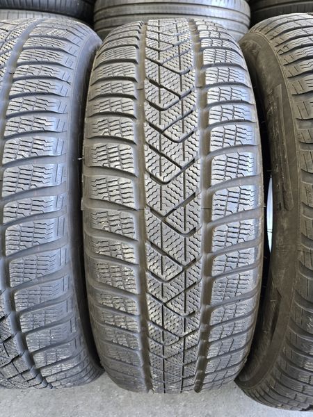 225/60/18 PIRELLI 4бр
