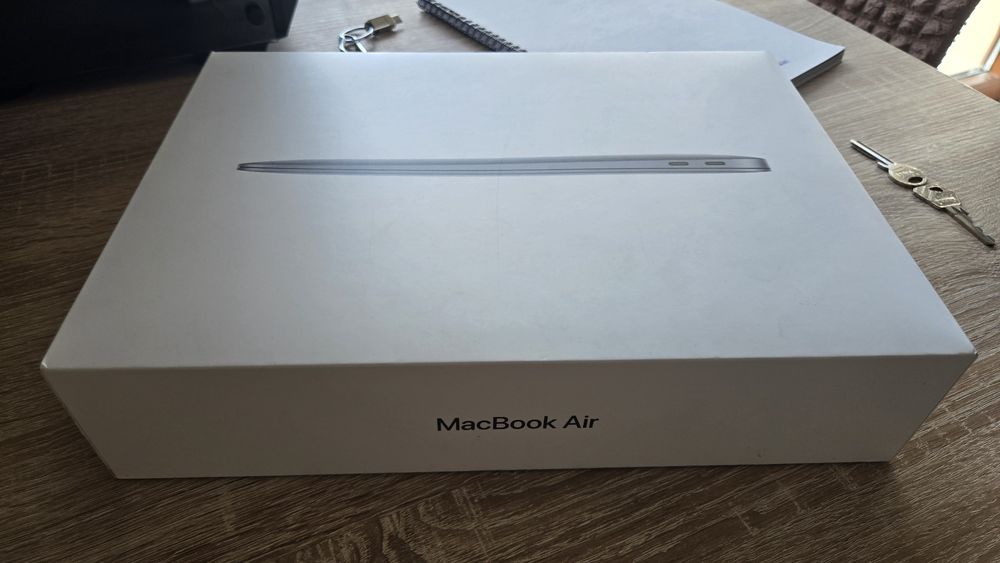 Macbook air 2019г.