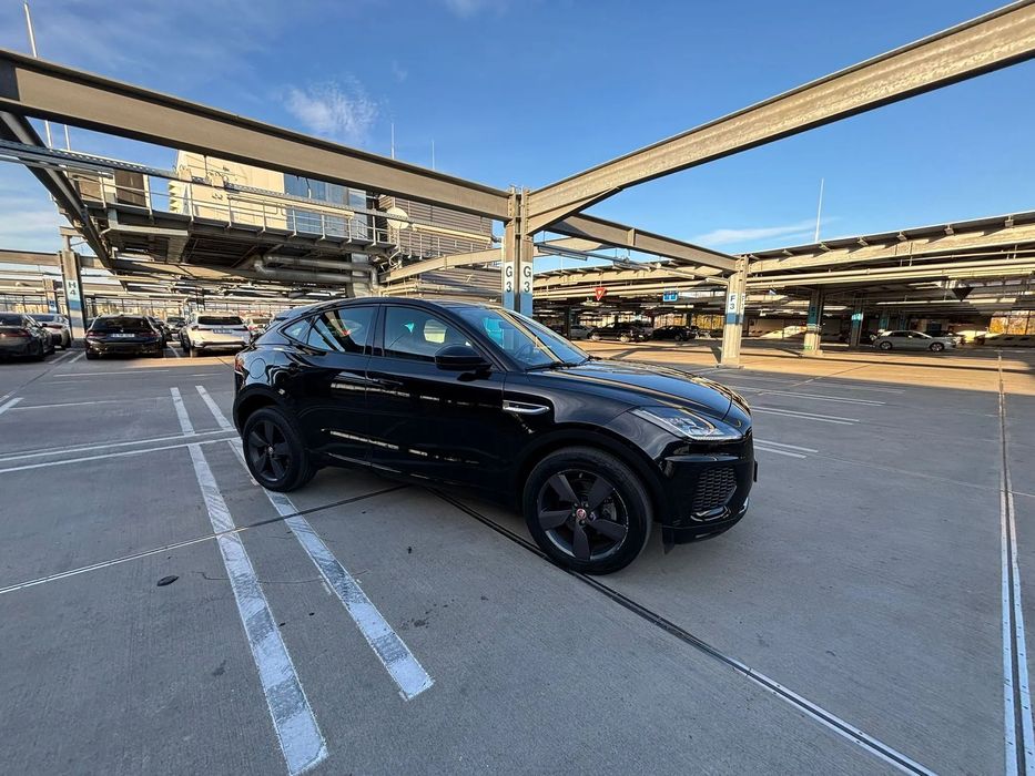 Jaguar E-Pace Jaguar E-Pace 2.0d R-Dynamic S - Tracțiune integrală - 2019