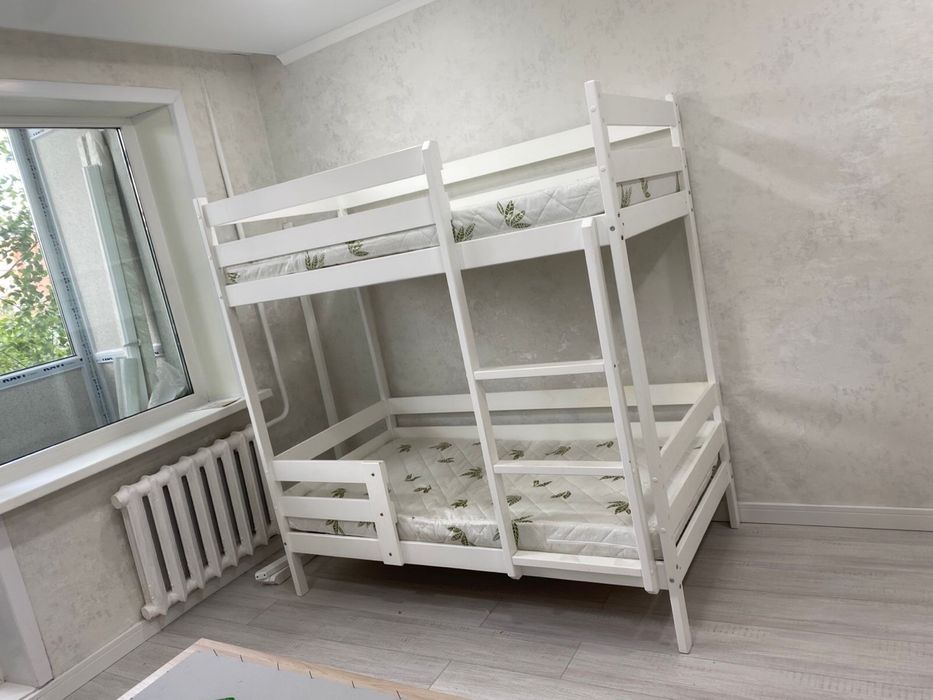 Продам кровать в хорошем состояние