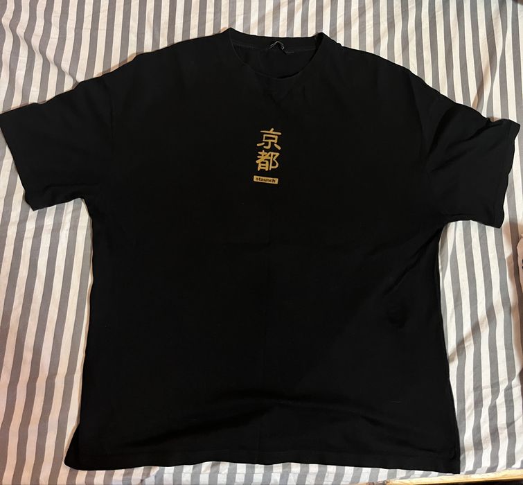 Oversized тениска на анимация с дракон