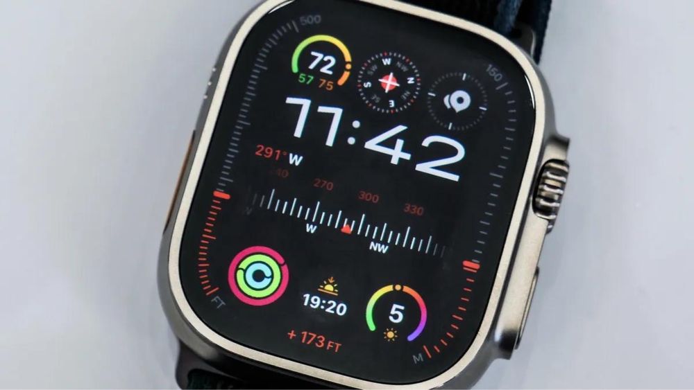 Продам официальные Apple Watch Ultra 49 mm в идеальном состоянии!