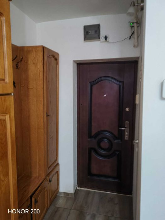 Ofer spre închiriere Garsonieră