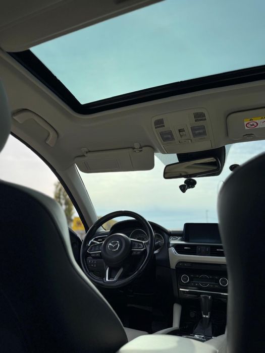 Mazda 6 Sports-line Revolution Top