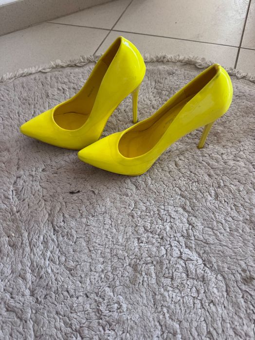 Дамски обувки различни модели