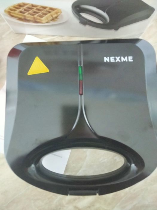 Продаю Вафельницу