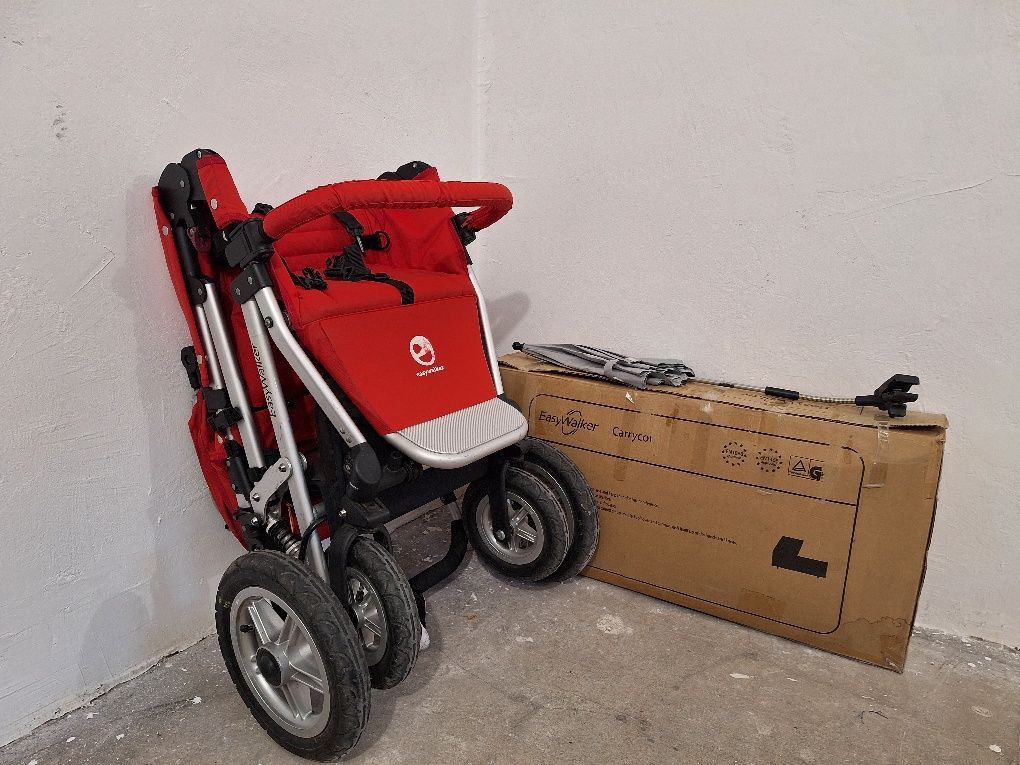 Детска количка Easywalker Qtro в много добро състояние
