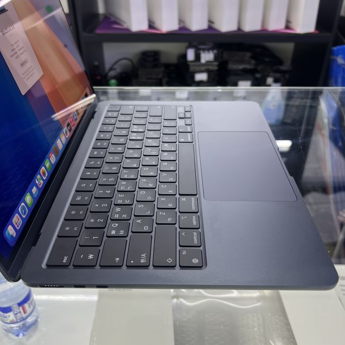 Macbook Air M2 24/512