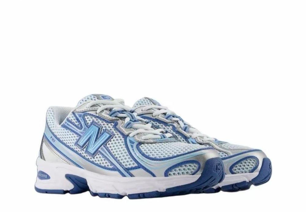 New Balance 740, в голубом цвете