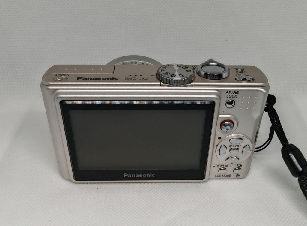 Panasonic Lumix LX2 + încărcător + husă – aparat compact Leica