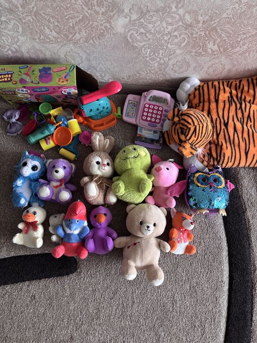 Пакет разных игрушек