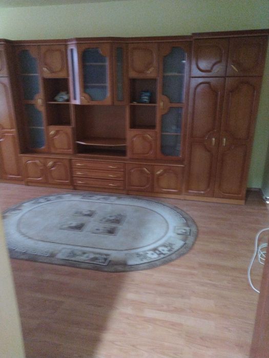 Apartament de închiriat