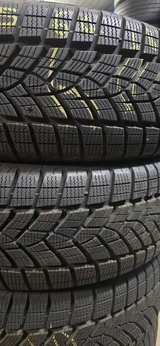 225 60 18 / 225/60R18 Goodyear, set 4 buc