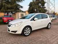 Dezmembrari / Dezmembrez OPEL CORSA D
