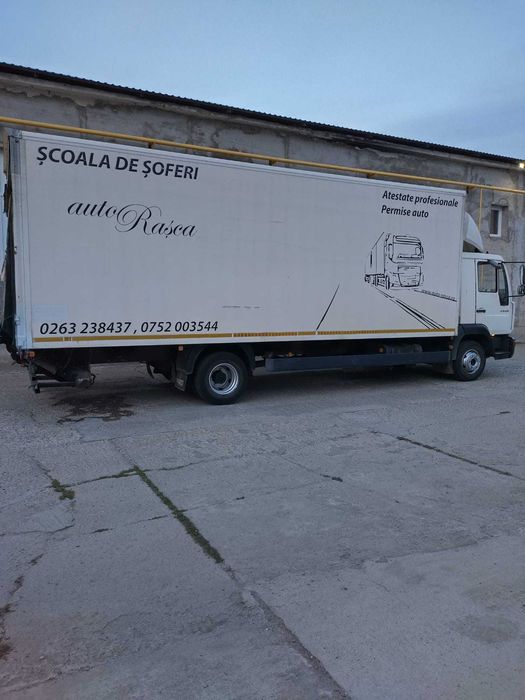 Camion MAN LE12.220 agreat scoala de soferi