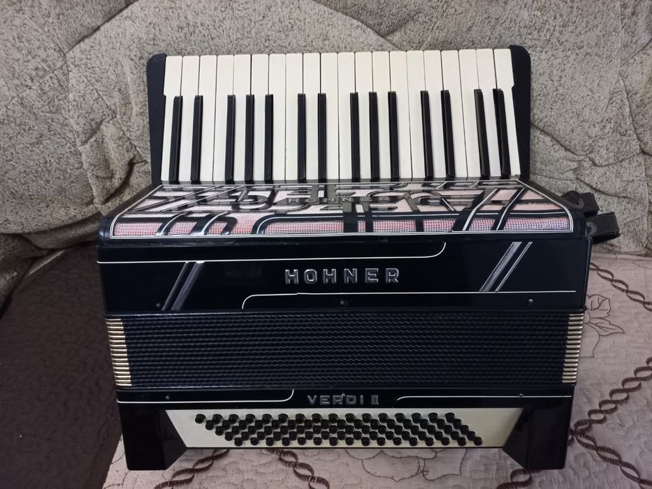 Acordeon Hohner Verdi.