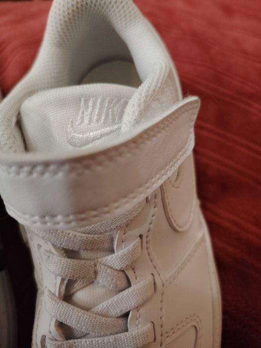 Кецове nike слагани веднъж естествена кожа закупени от Германия!