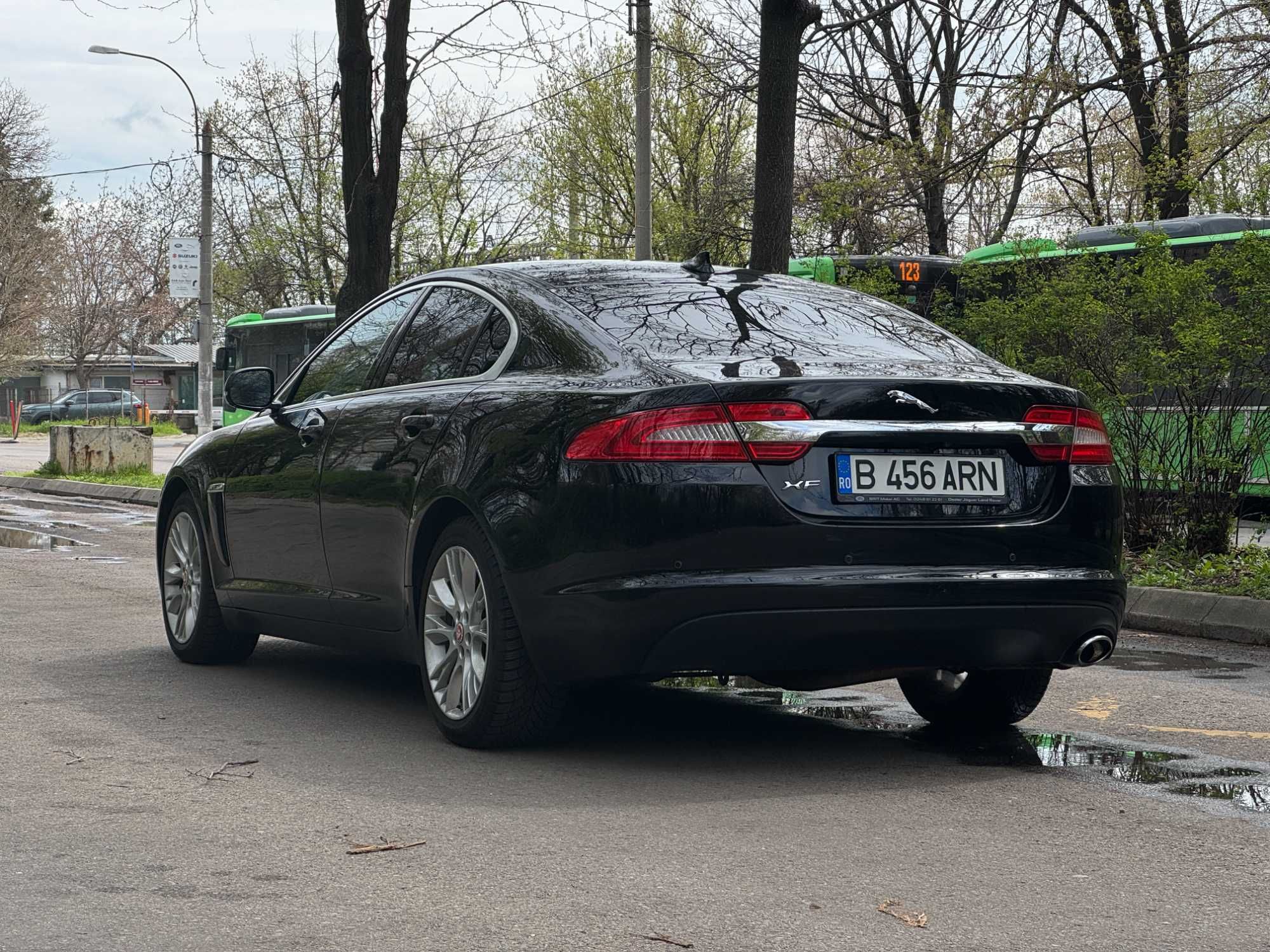 Jaguar XF 2013 2.2 Diesel 200cp Euro 5 cutie automata ZF 8+1