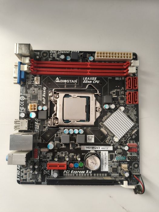 Материнская плата почти в сборе lga 1155