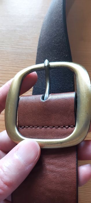 Кожаный женский ремень от Massimo Duti